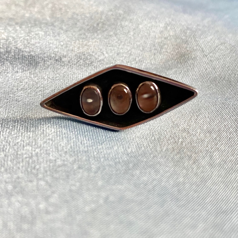 Sterling Silver & Moonstone Ring ๐๐ฎ๐ - Picture 3 of 3